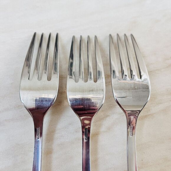 INTERNATIONAL Silver INS330 Stainless 18/10 Flatware Salad Forks 3pc - Picture 7 of 9